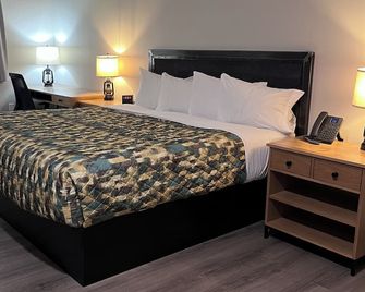 Hamburg Inn & Suites - Hamburg - Ložnice