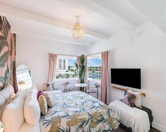 Ocean spray Hotel - Miami Beach - Bedroom