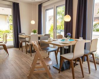 Pension Yvonne - Superior - Rust - Essbereich