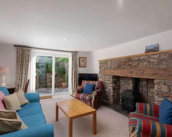 Cosy Cottage in the Mendip Hills Private Parking - Westbury - Living room