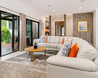 Kamala Mount Eliza - Mount Eliza - Living room