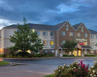 TownePlace Suites by Marriott Wichita East - Ουιτσίτα - Κτίριο