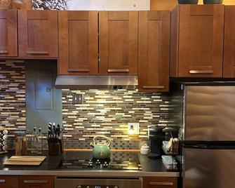 Alyeska Spruce Cabin - Girdwood - Kuchnia