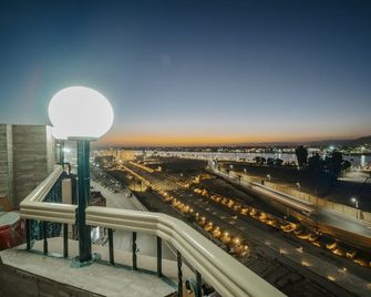 Queens Valley Hotel - Luxor - Parveke