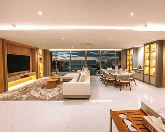 Luxtalay khanom Hotel - Khanom - Лоббі