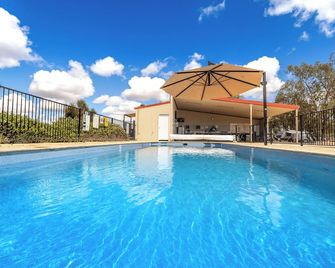 빅4 오팔 홀리데이 파크 - 라이트닝 리지 - 수영장