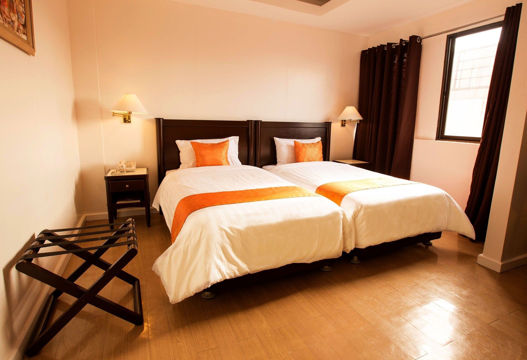 Harbor Town Hotel - Iloilo City