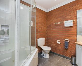 Bendigo Goldfields Motor Inn - Bendigo - Banyo