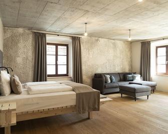 rössl bianco b&b&b - Merano - Habitación