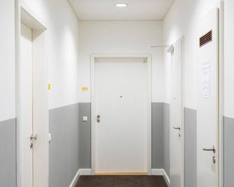 Vienna Residence Frankfurt, Schweizer Platz #6077 - Fráncfort - Pasillo