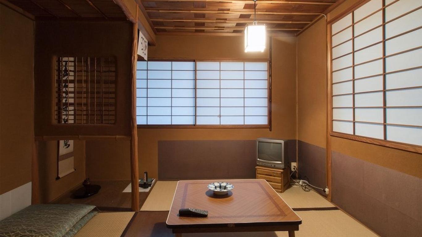 Koyasan Shukubo Sainanin