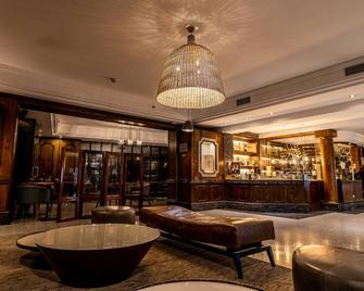 Wyndham Garden Santiago Kennedy - Santiago - Bar