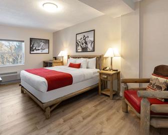 Pine Mountain Resort - Iron Mountain - Bedroom