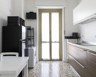 Italianway - Risorgimento 99 A - Sesto San Giovanni - Cucina