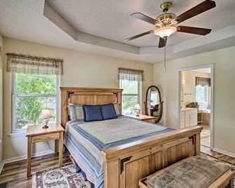 Private Boat Slip, Dock: Waterfront Lake Ozark Gem - Sunrise Beach - Bedroom