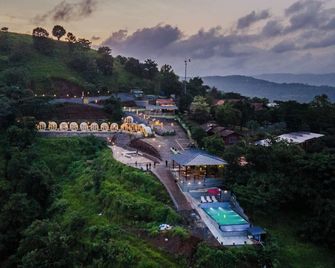 The Hosteller Panshet - Lavasa - Outdoor view