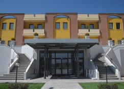 Hotel La Tavernetta - Campobasso - Building