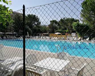 Camping Daino - Pietramurata - Pool