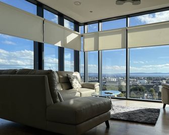 The Western Citypoint Apartments - Galway - Soggiorno