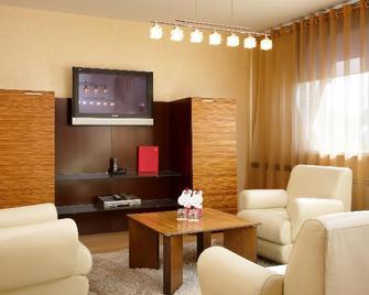 Azimut Hotel Siberia - Novosibirsk - Olohuone