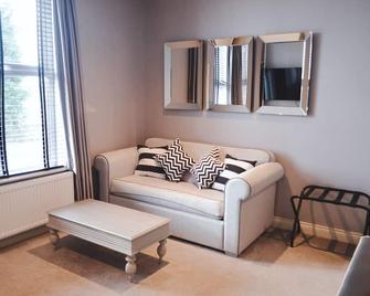 The Eccleston Hotel, BW Signature Collection - St Helens - Wohnzimmer