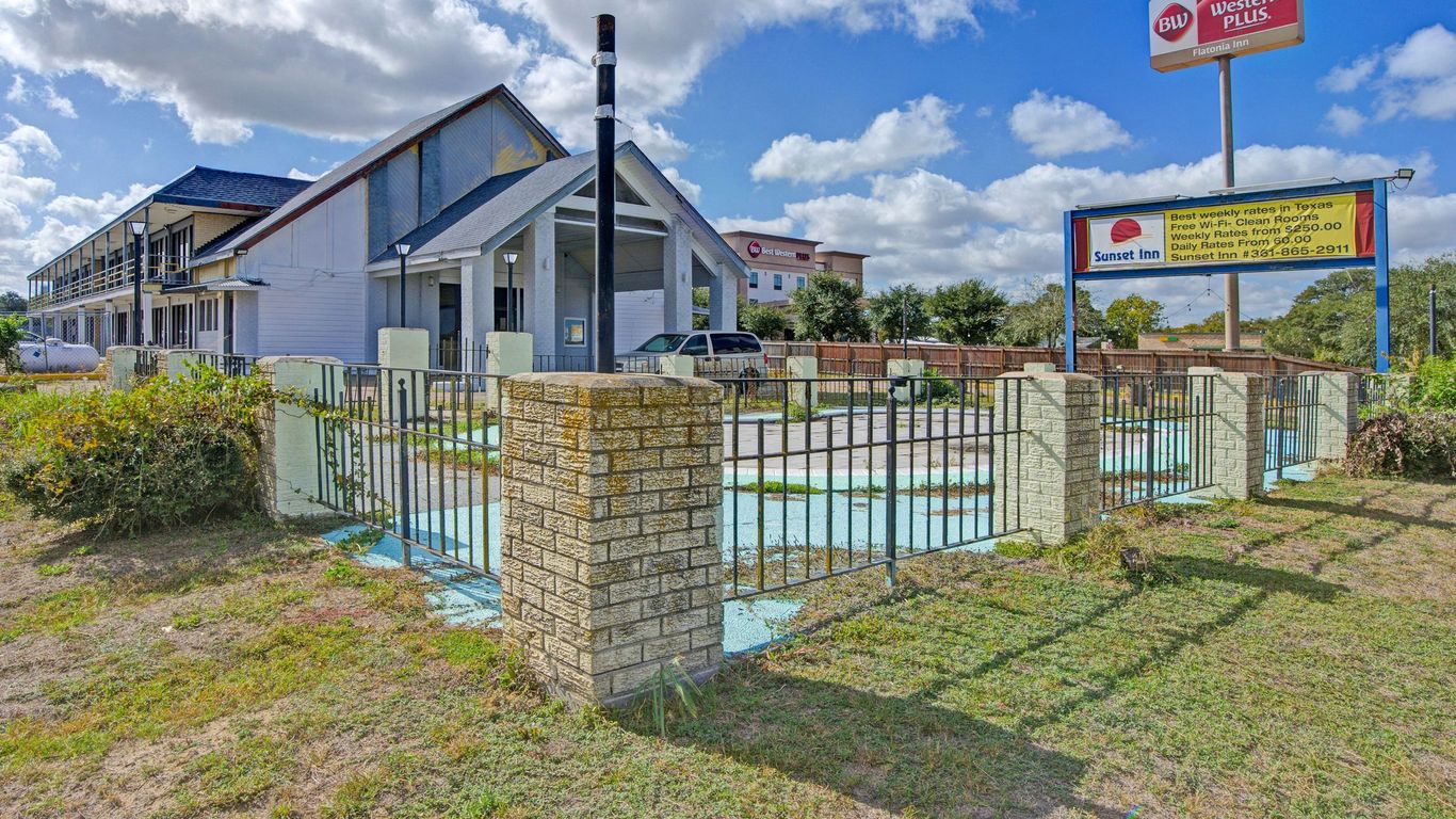 Sunset Inn Flatonia I 10 by Hotel O