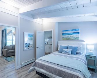 Boutique Suite #7 - The Blue Mountains - Bedroom