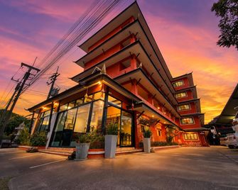 Nangnon Hill Hug Hotel - Mae Sai - Gebäude