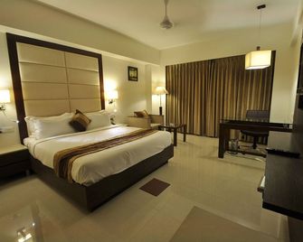 Le Grande Residency - Marriage Certificate Required - Ahmedabad - Sovrum