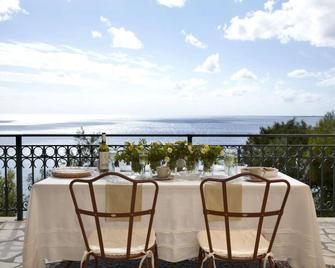 Avra Private Suites - Lassi - Балкон