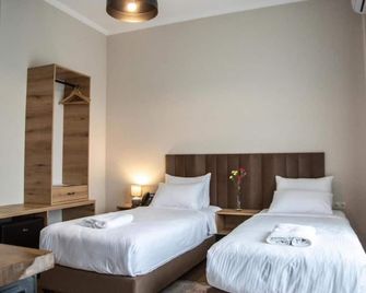 Egli's boutique - Laurión - Habitación