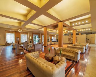 منتجع ومركز مؤتمرات سبيك - كامبالا - ردهة