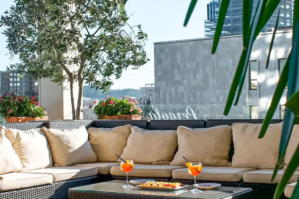 Tirana International Hotel - Tirana