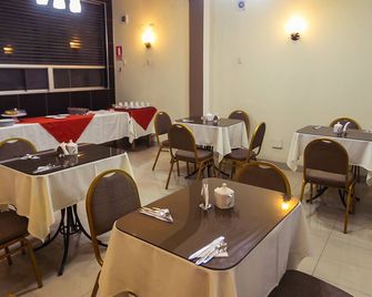 Hotel Suite Plaza - Trujillo - Restaurante