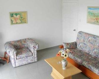 Tsialis Hotel Apartments - Larnaca - Stue