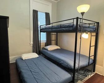 The Modern Victorian - Uniontown - Camera da letto