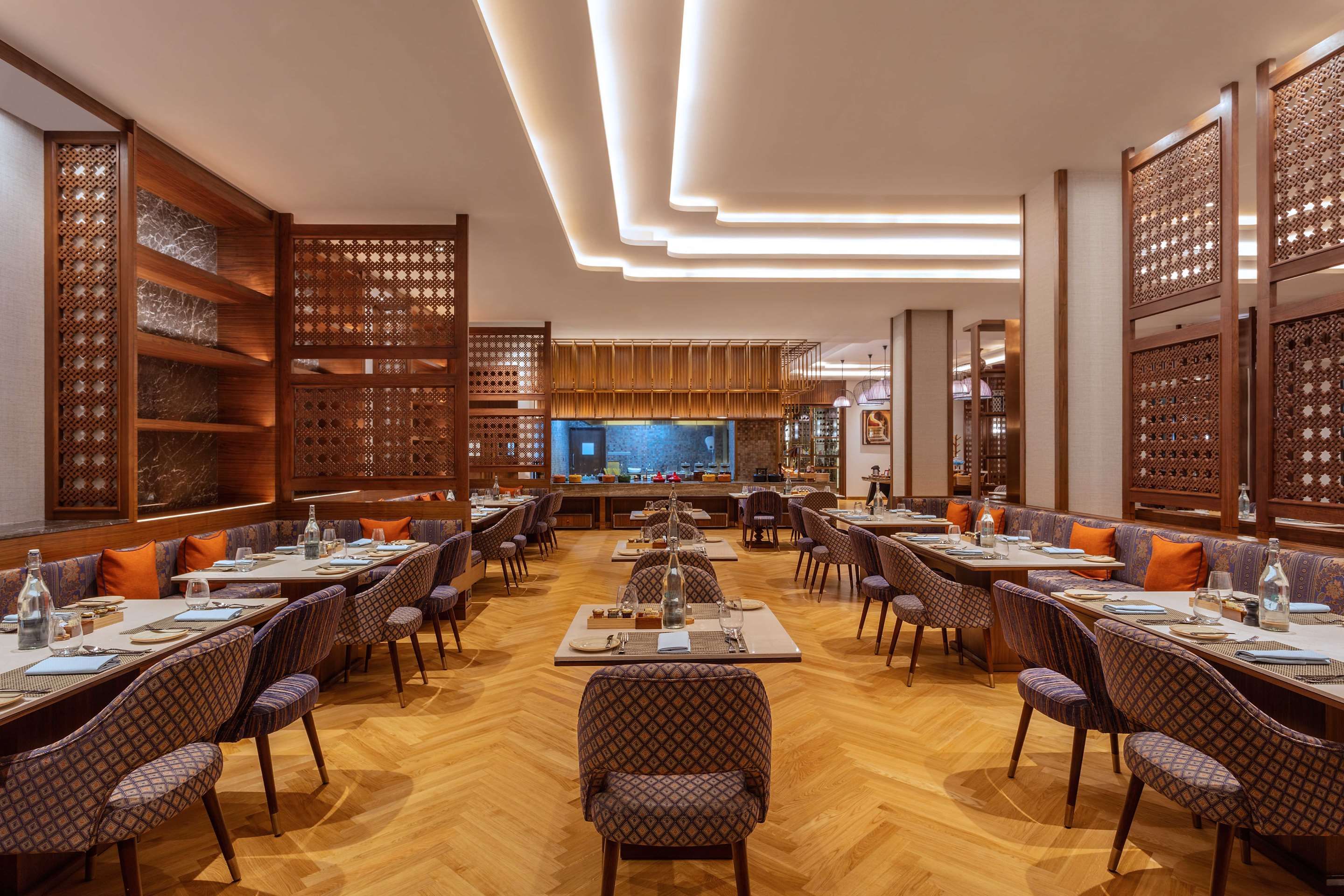 Hyatt Regency Dharmshala - דרמאסאלה - מסעדה