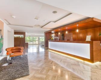 Hotel Restaurant La Vague de Saint Paul - Saint-Paul-de-Vence