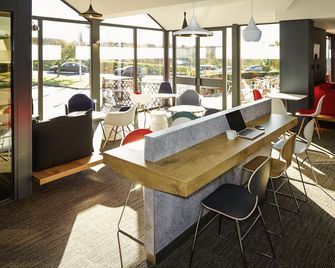 ibis London Luton Airport - Luton - Salon