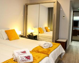 Hotel Dos Cavaleiros - Torres Novas - Slaapkamer