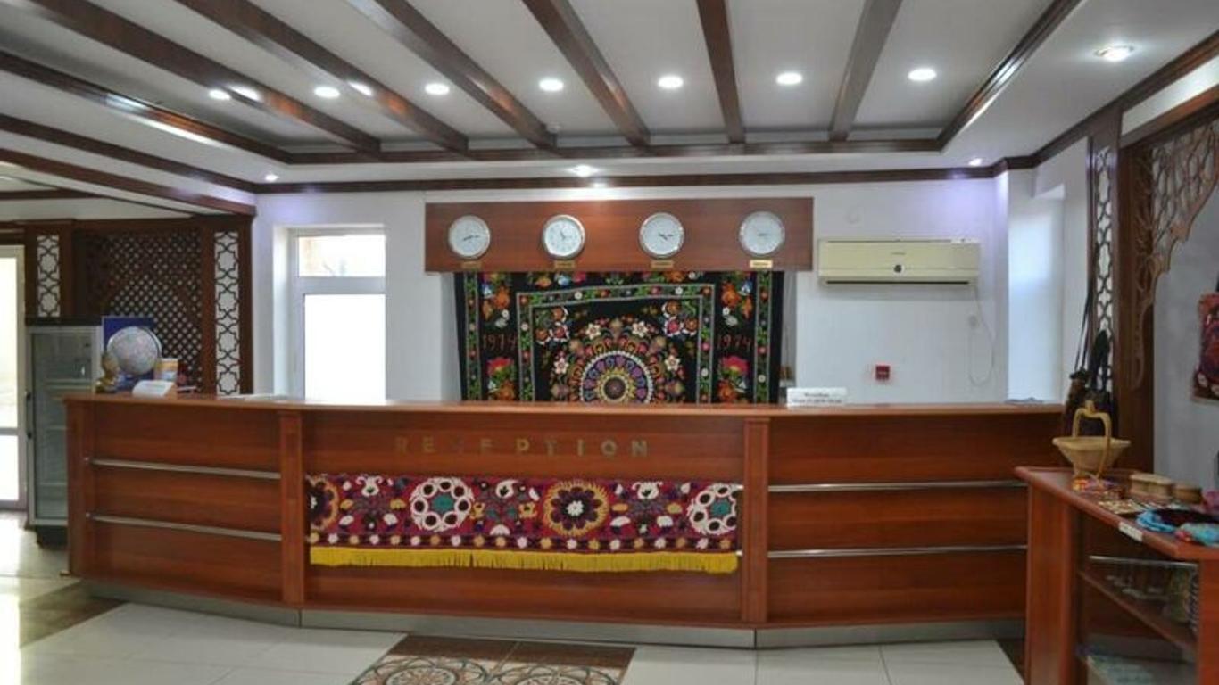 Hayat Inn