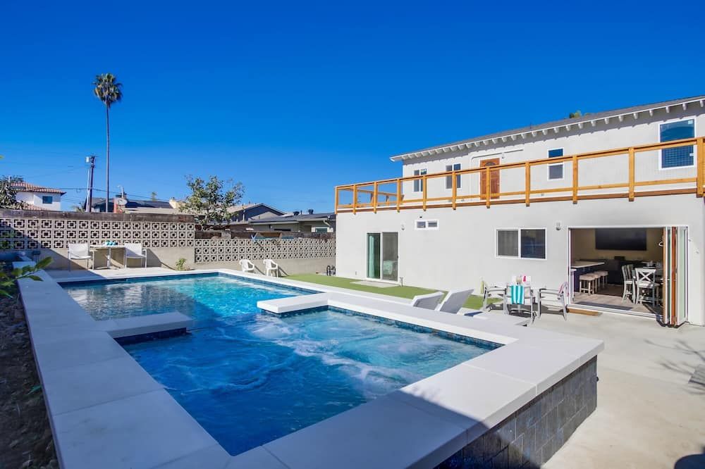 San Diego Luxury Haven with Heated Pool/Hot Tub - סן דייגו - בריכה