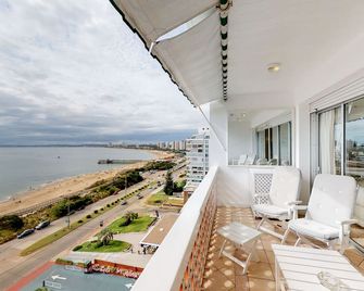 Oceana Suites Vanguardia - פונטה דל אסטה - מרפסת