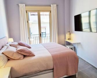 Malaga Lodge Apartments - Málaga - Bedroom