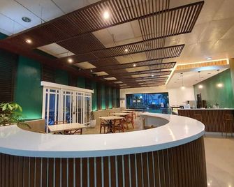 Holiday Spa Hotel - Cebu City - Reception