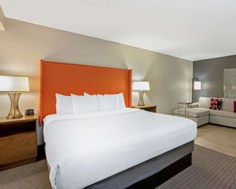 La Quinta Inn & Suites by Wyndham Seattle Federal Way - Federal Way - Ložnice