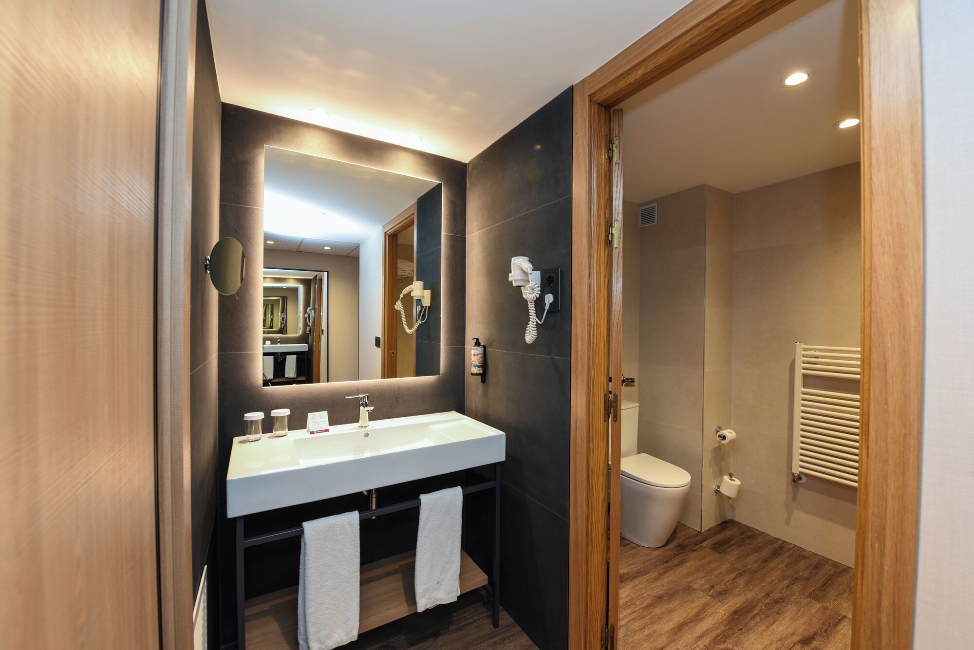 Sommos Hotel Benasque Spa - Benasque - Bad