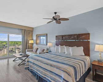 6th floor Studio with Lake and Golf Course Sunset views - close to the beach- - Miramar Beach - Bedroom