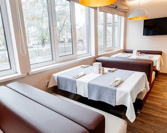 Chagala Hotel Uralsk - Oral - Ristorante