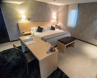 Salto Hotel y Casino - Salto - Habitación